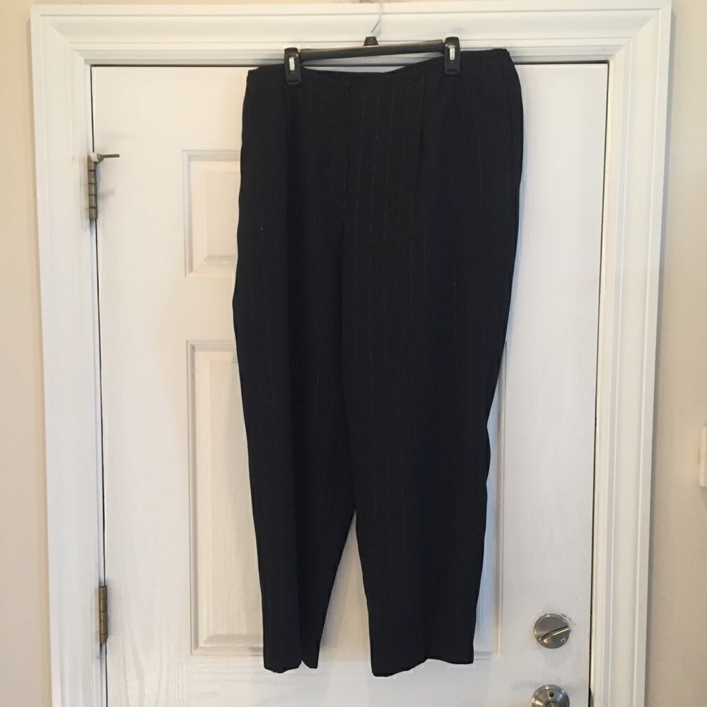 Maggie McNaughton Black Pinstripe Pants